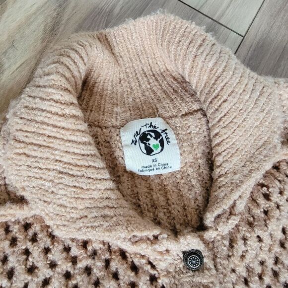 🆕 We The Free Care Snowdrift Knit Collared Henley Pullover in Camel Heather - Picture 8 of 13